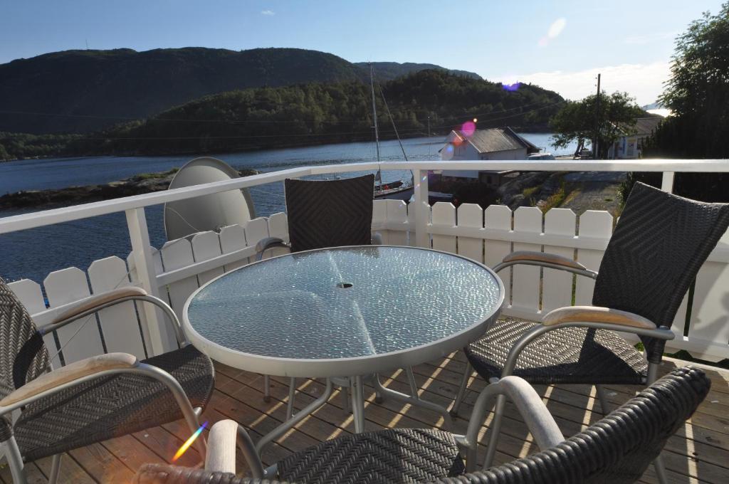 Gulen Dive Resort Dalsøyra Екстериор снимка