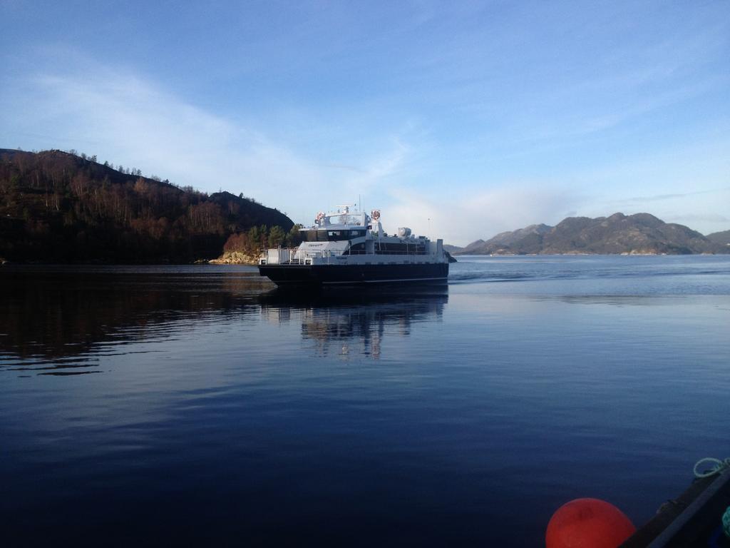 Gulen Dive Resort Dalsøyra Екстериор снимка